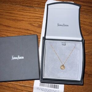 David Yurman, Initial Charm Necklace
18K Yellow Gold with Diamond A
BRAND NEW